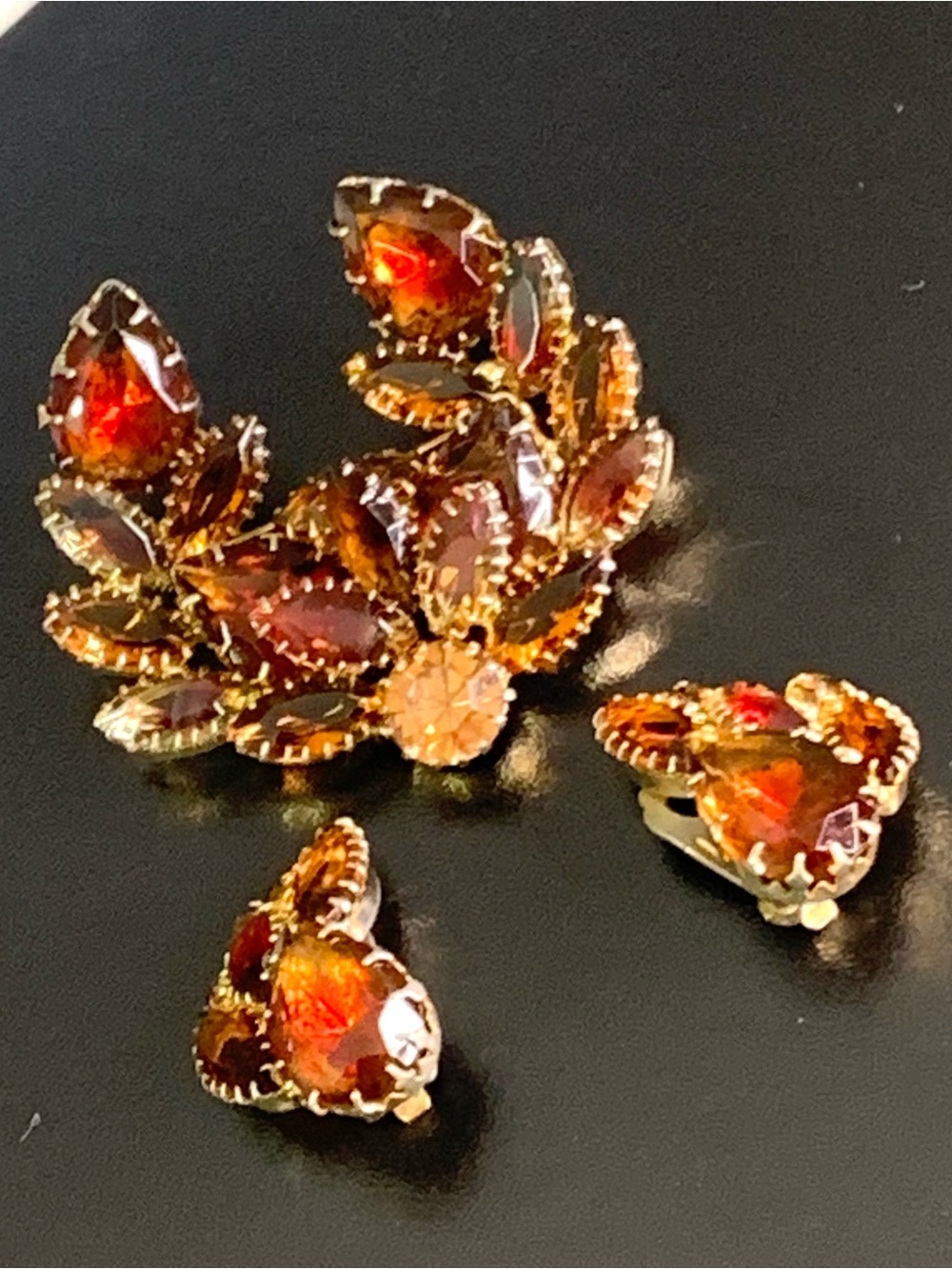 Verified Vintage JULIANA (DeLizza & Elster) Topaz Amber Rhinestone Brooch & Earr - Picture 15 of 15